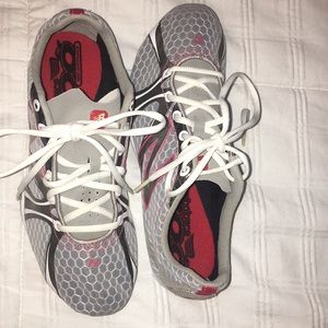 Brand New Balance 800 Silver With Pink White